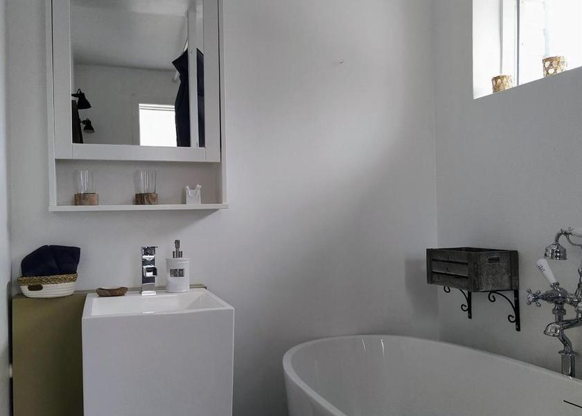 Westfjords Flateyri Double Room with Private Bathroom