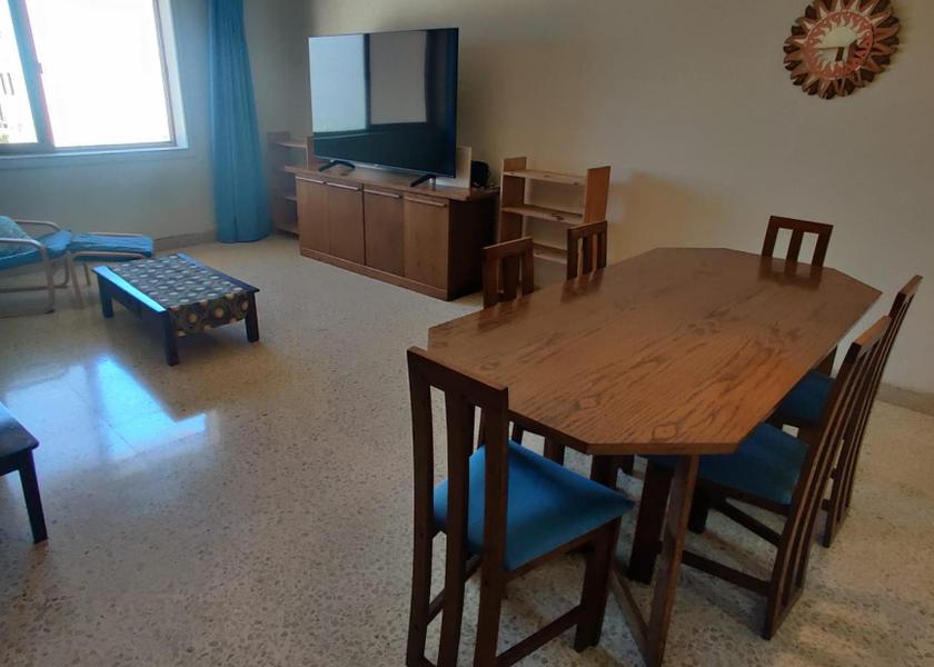 shared lounge/tv area