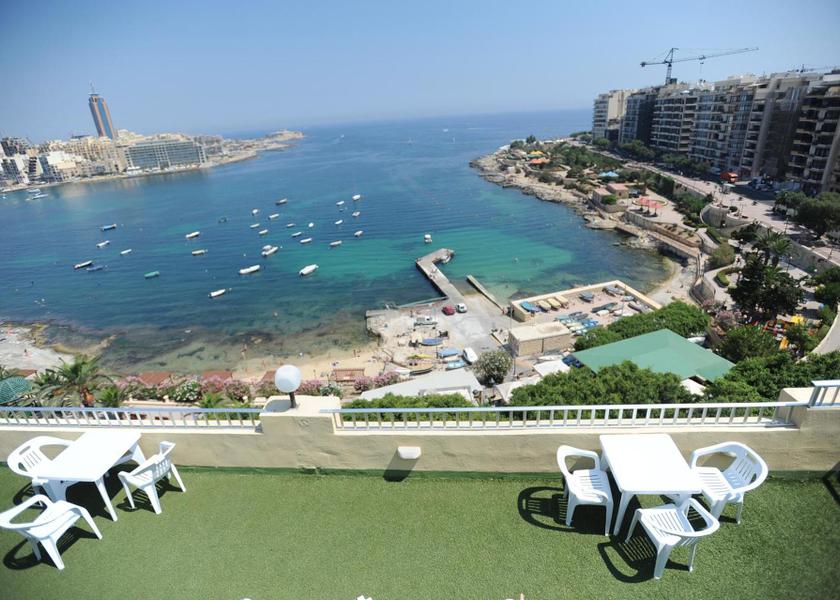  Sliema balcony/terrace