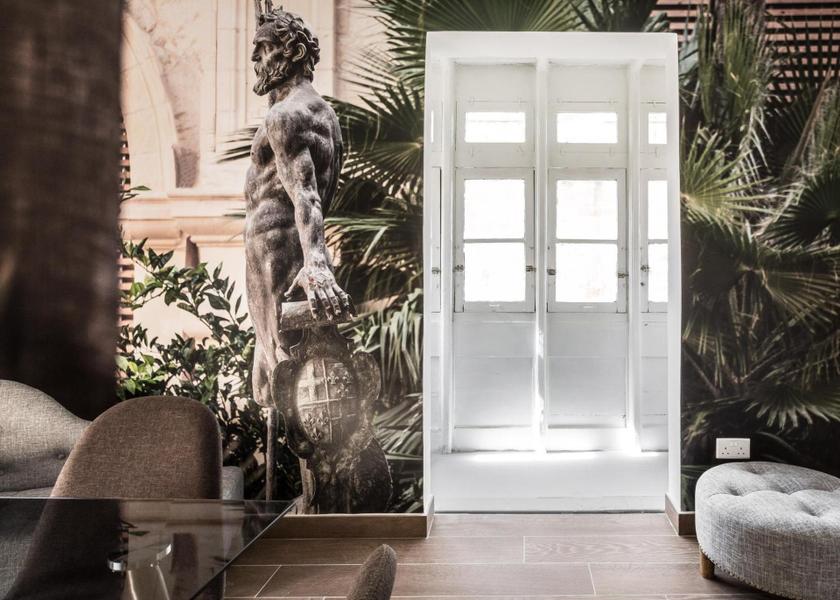  Valletta balcony/terrace