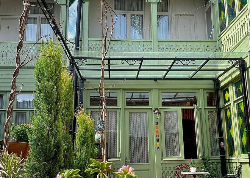 Mtskheta-Mtianeti Tbilisi garden