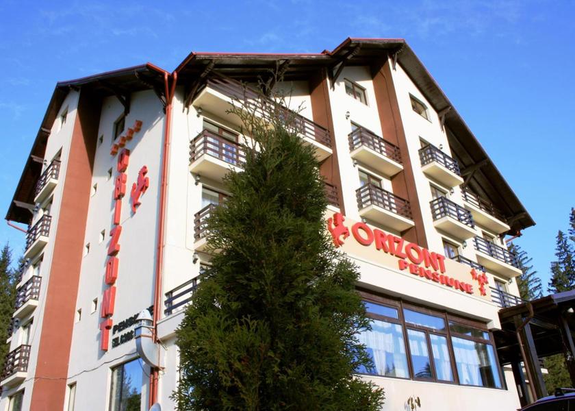  Poiana Brasov entrance