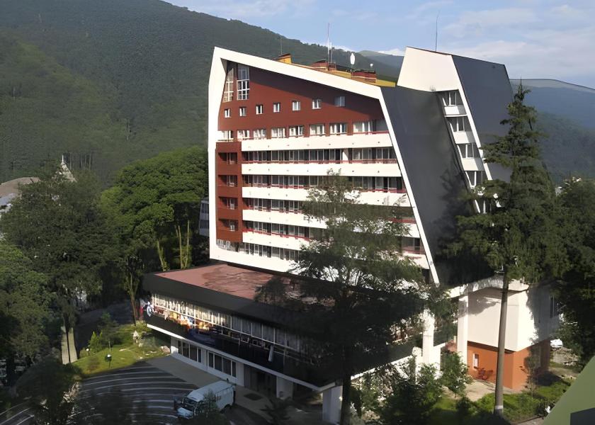  Sinaia Hotel Exterior