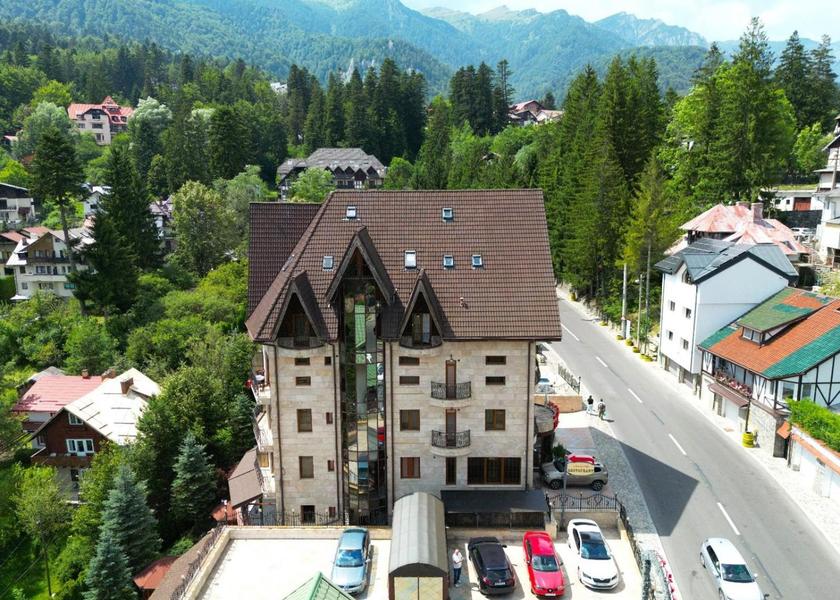  Sinaia exterior view