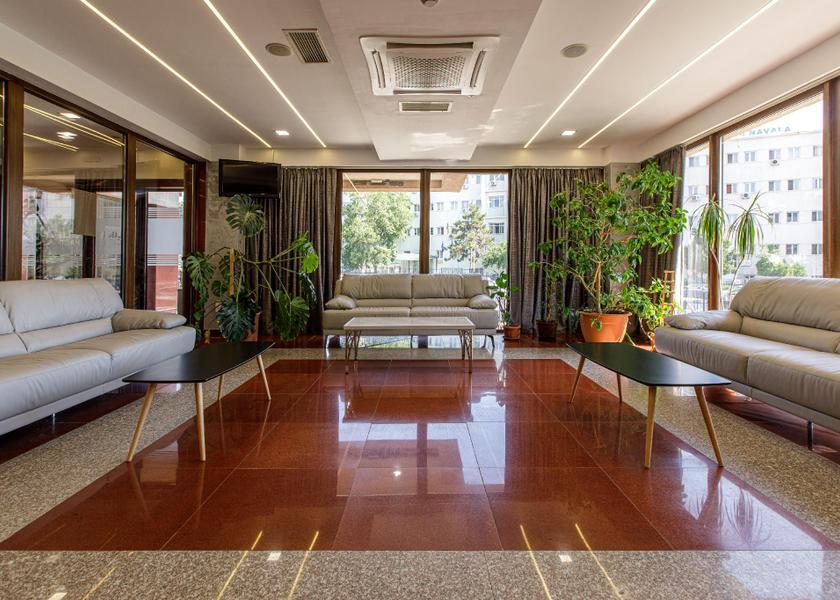  Constanta lobby