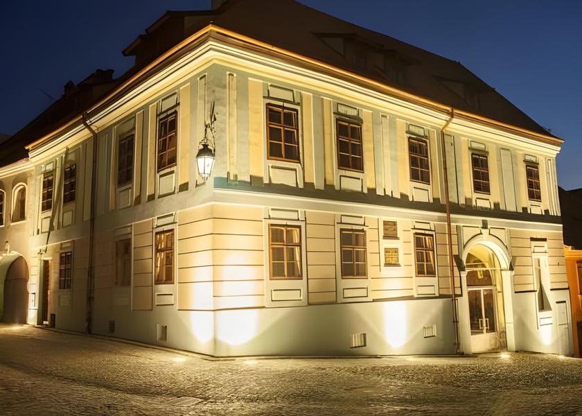  Sighisoara exterior view