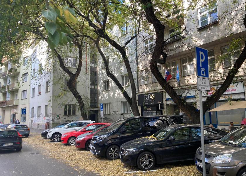  Bratislava bar/lounge