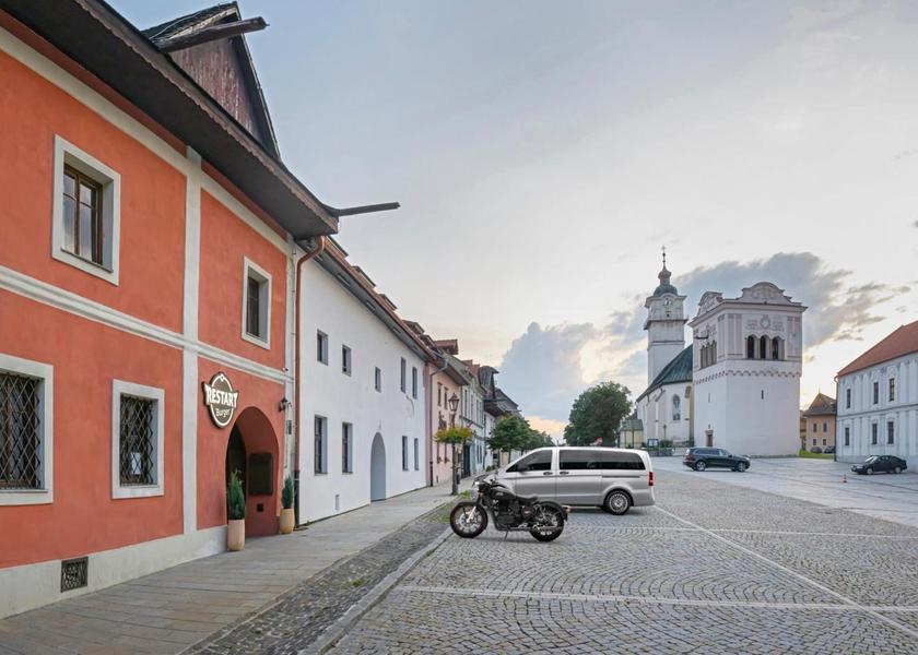  Poprad exterior view
