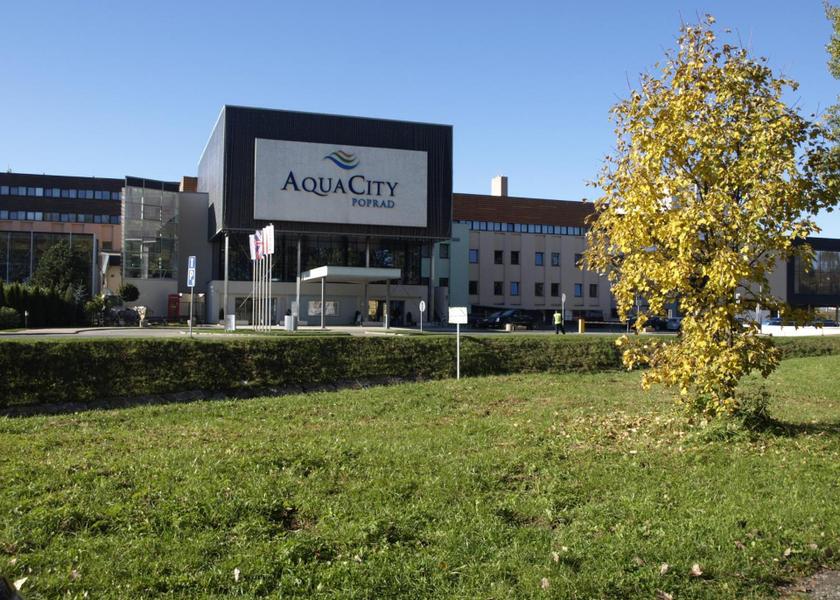  Poprad surrounding environment