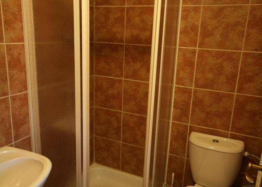  Poprad bathroom