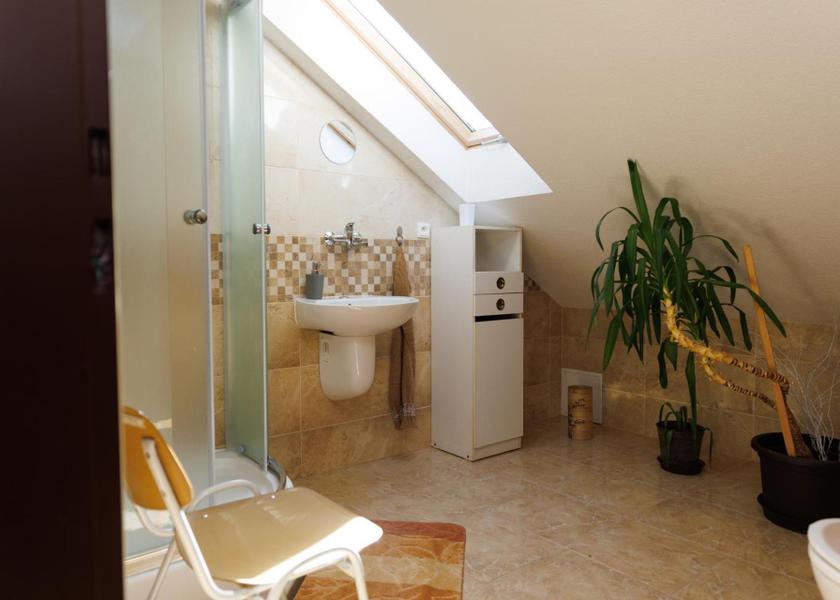 Žilina Jakubovany Economy Quadruple Room
