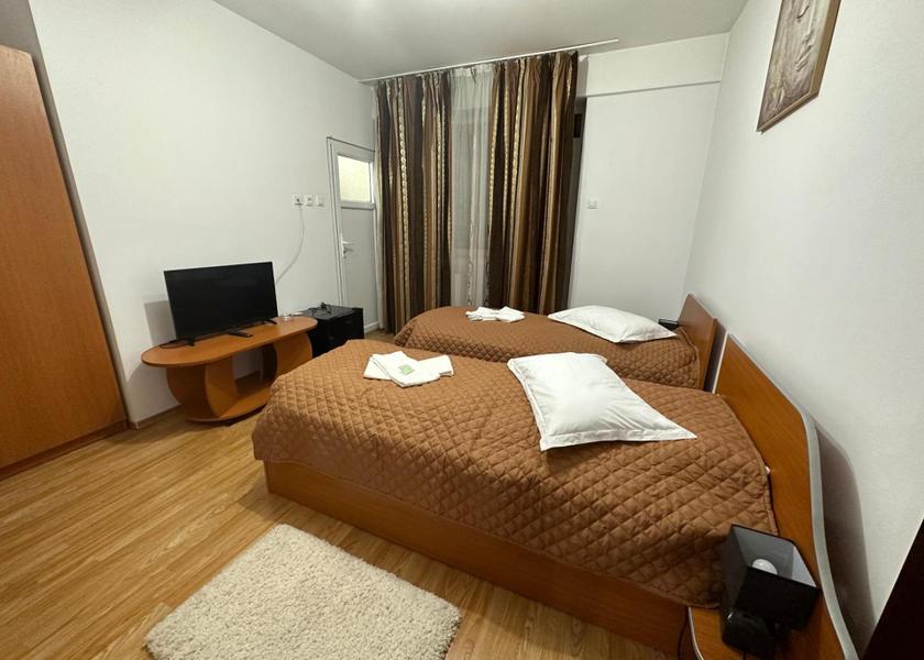Argeș County Pitesti Large Double Room