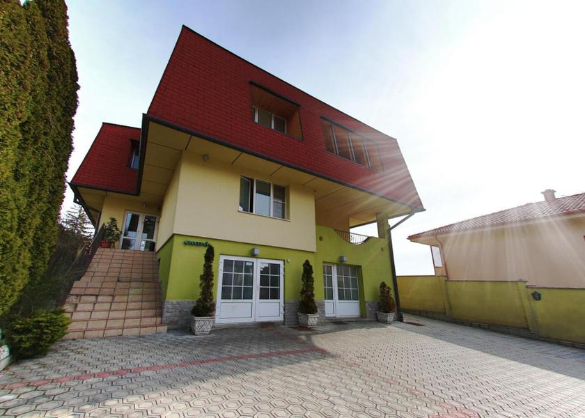 Nitra Nitra Exterior view