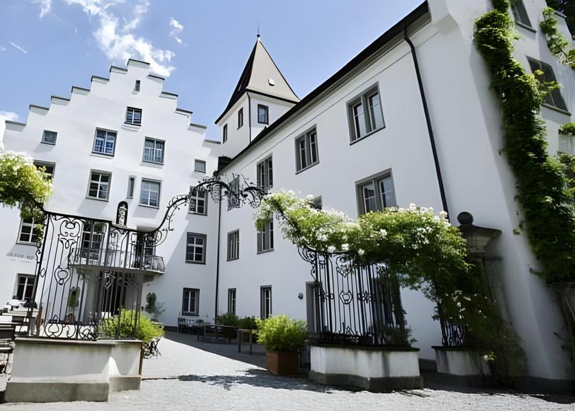 Canton of St. Gallen Rorschacherberg Exterior view