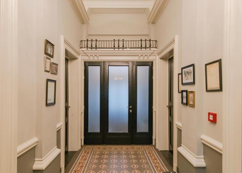 Flemish Region Tongeren Lobby