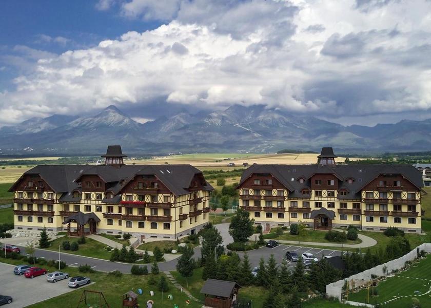  Velka Lomnica exterior view