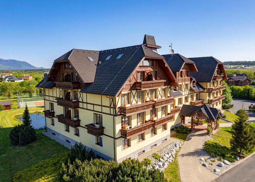  Velka Lomnica exterior view