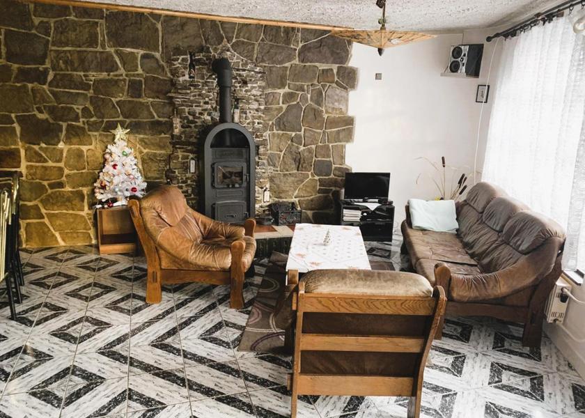  Velka Lomnica shared lounge/tv area