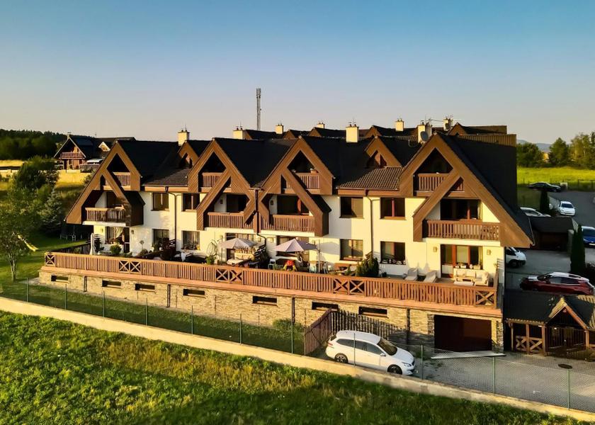  Velka Lomnica exterior view