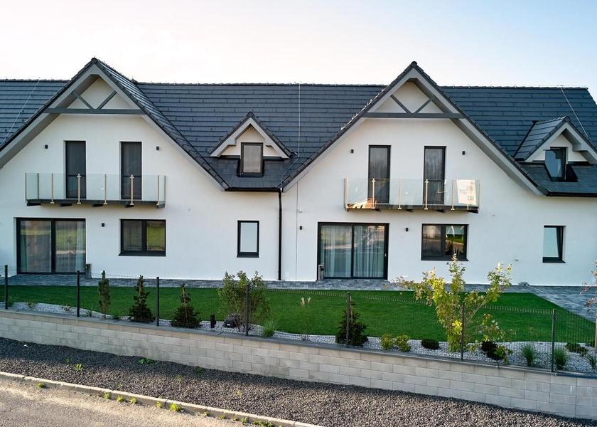  Velka Lomnica exterior view