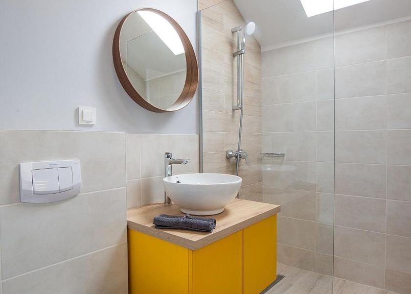  Satu Mare Apartment - Ground Floor