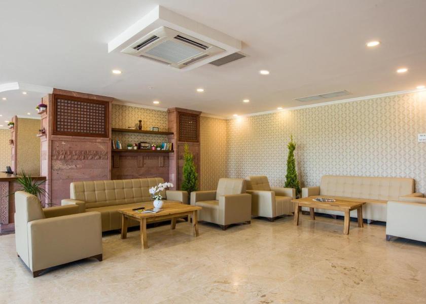 Çanakkale Ezine lobby