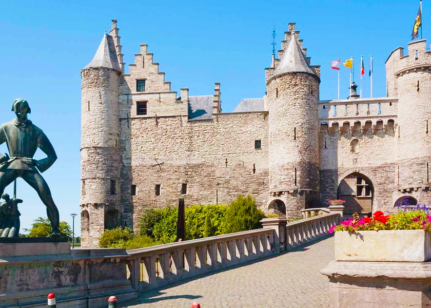 Flemish Region Antwerp surrounding environment