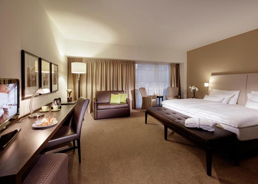 Flemish Region Antwerp 2 Twin Beds Premium