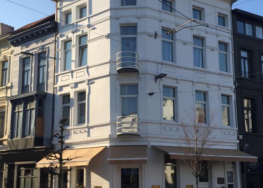 Flemish Region Antwerp entrance