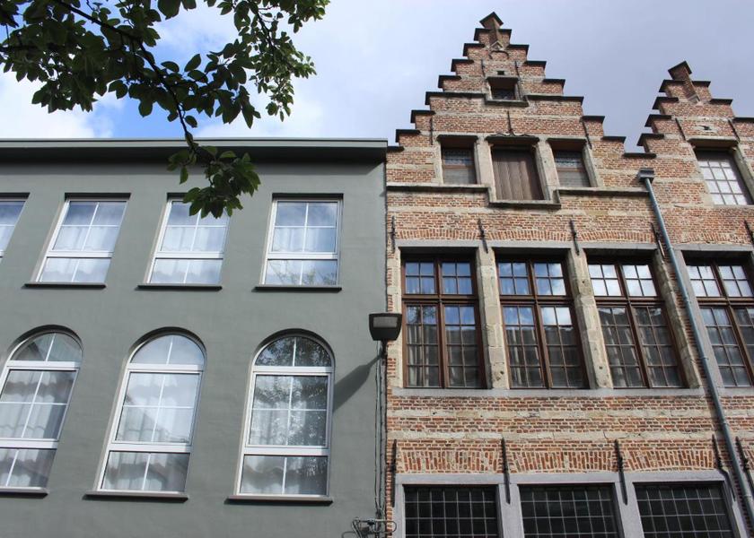 Flemish Region Antwerp entrance