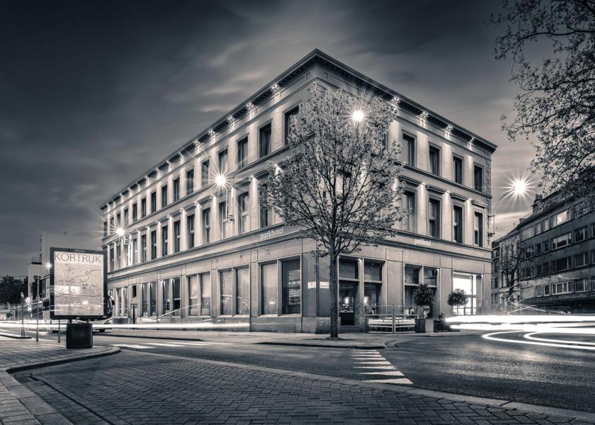 Flemish Region Kortrijk entrance