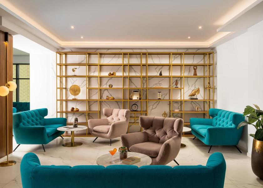 Brăila County Chiscani shared lounge/tv area