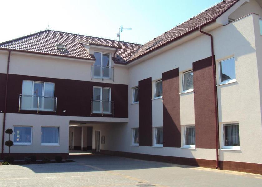 Bratislava Senec entrance