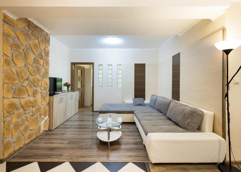  Strbske Pleso facilities