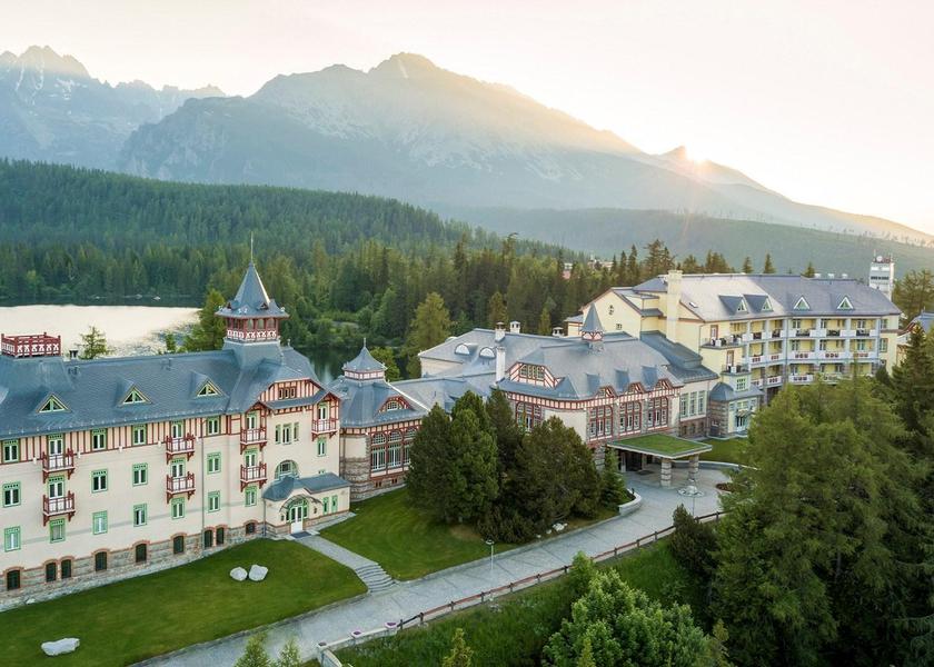  Strbske Pleso exterior view