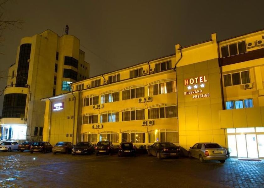 Olt County Slatina Front of property - evening/night