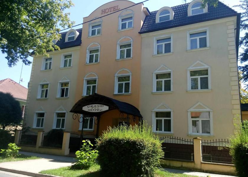  Dunajska Streda entrance