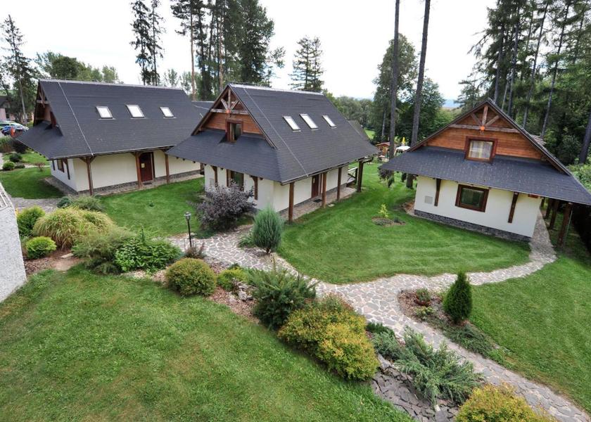  Velky Slavkov garden