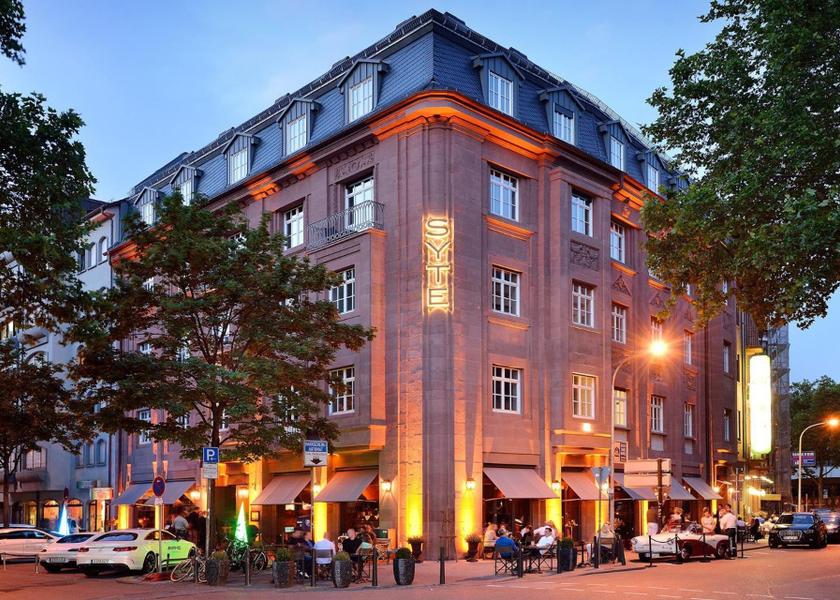 Baden-Württemberg Mannheim entrance