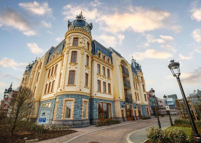 Flemish Region De Panne exterior view