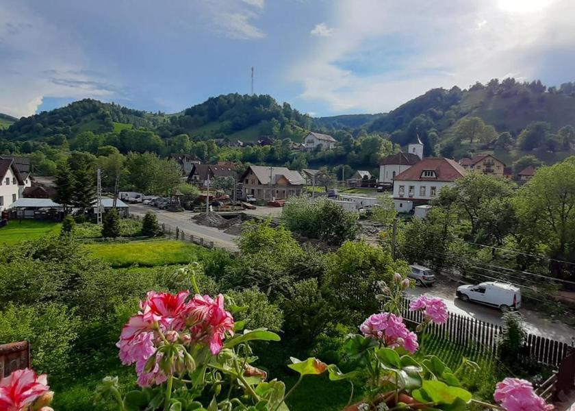  Bran balcony/terrace