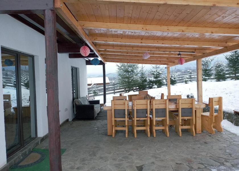  Bran balcony/terrace