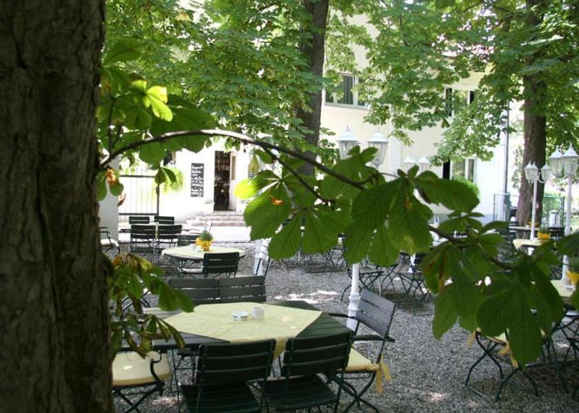 Bavaria Oberding balcony/terrace