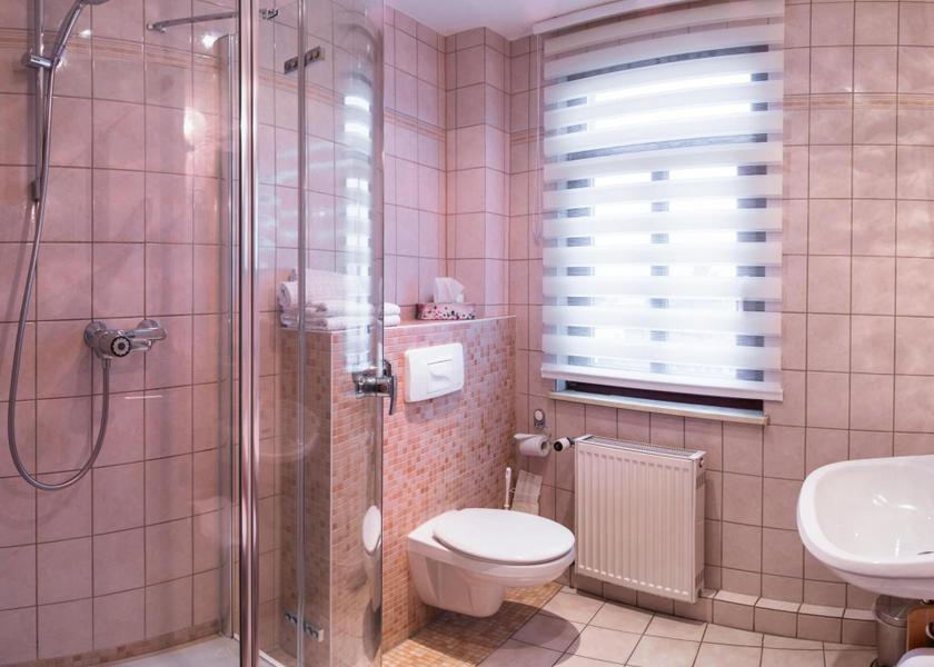Thuringia Altenburg Triple Room