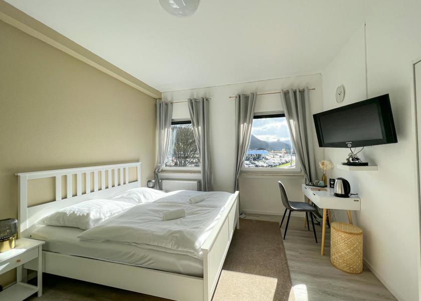 Rhineland-Palatinate Lahnstein Double Room with Private Bathroom