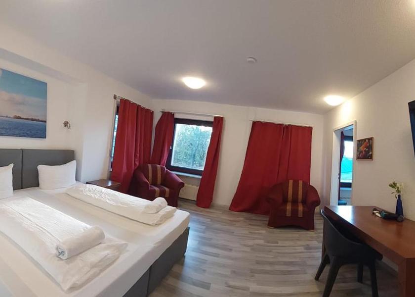 Schleswig-Holstein Itzehoe Double Room with Private Bathroom
