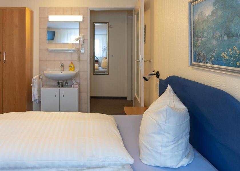 Hessen Neu-Isenburg Standard Single Room