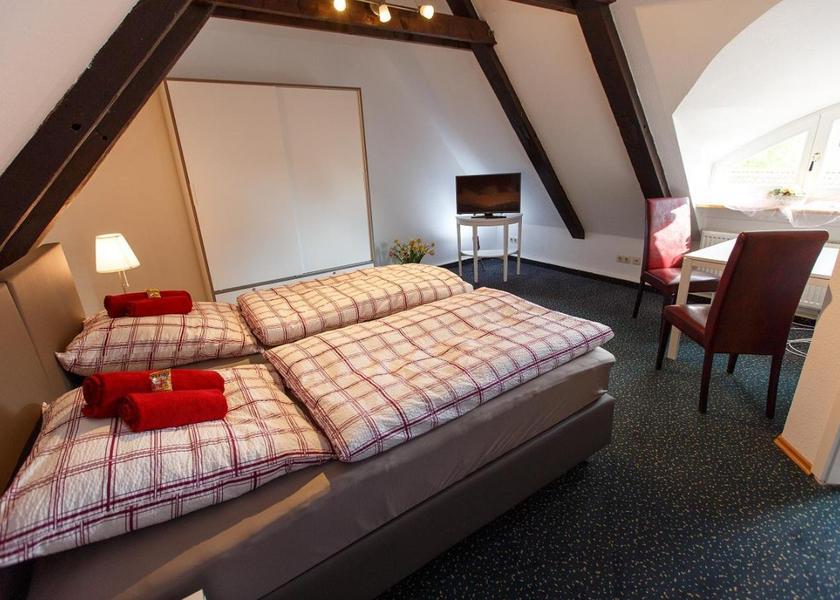 Mecklenburg-West Pomerania Neustadt-Glewe Family Room with Bath