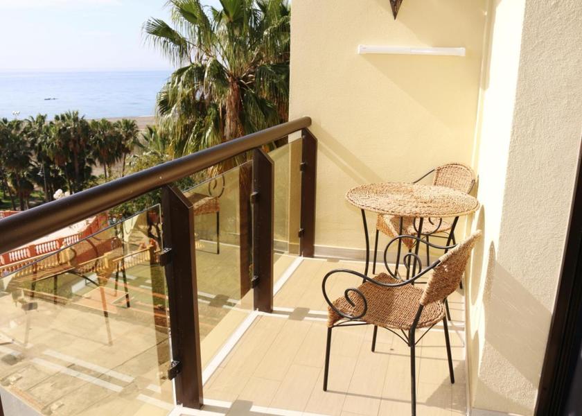 Andalusia Benalmádena Studio with Sea View
