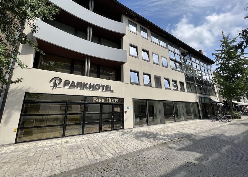 Flemish Region Roeselare Front of property